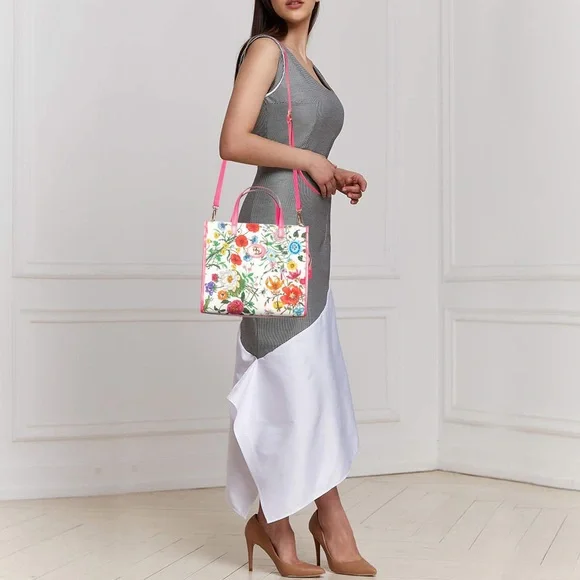 Authentic Gucci Flora Tote in fluorescent pink leather and print canvas - Picture 3 of 17